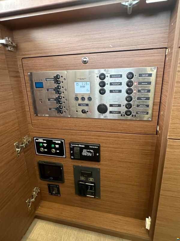 Lagoon 450F