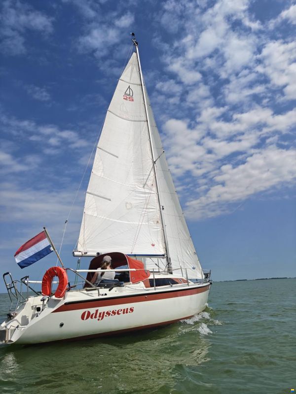 Dehler Dehlya 25