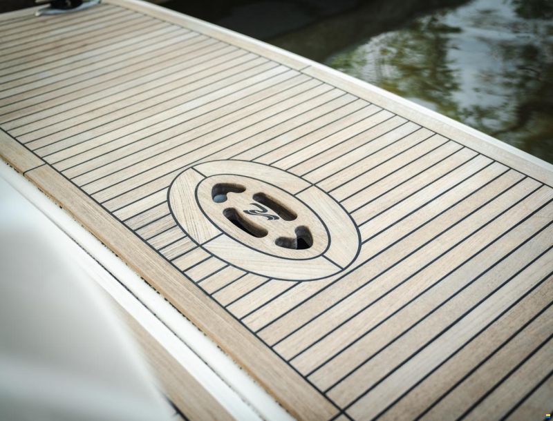 Sea Ray Sundancer 265