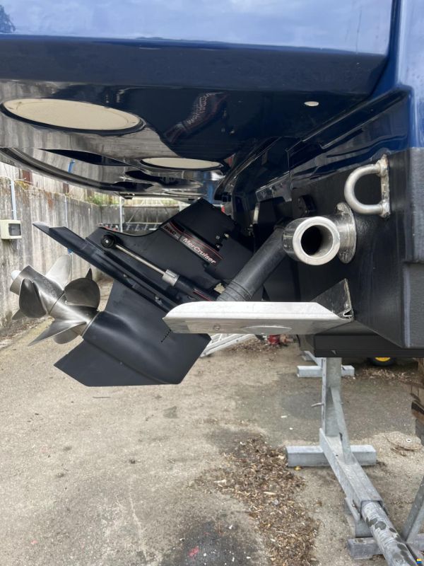 Sea Ray Sundancer 265