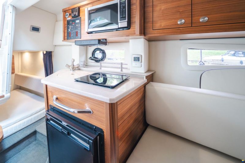 Sea Ray Sundancer 265