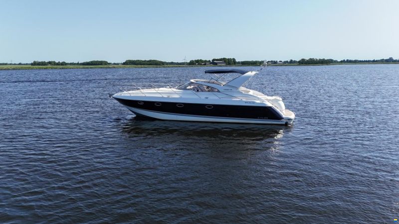 Fairline Targa 43