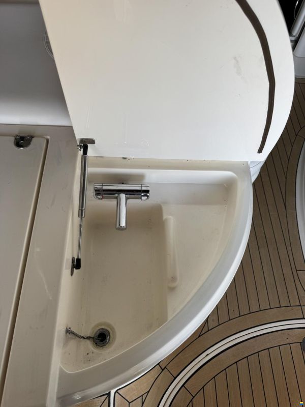 Fairline Targa 43