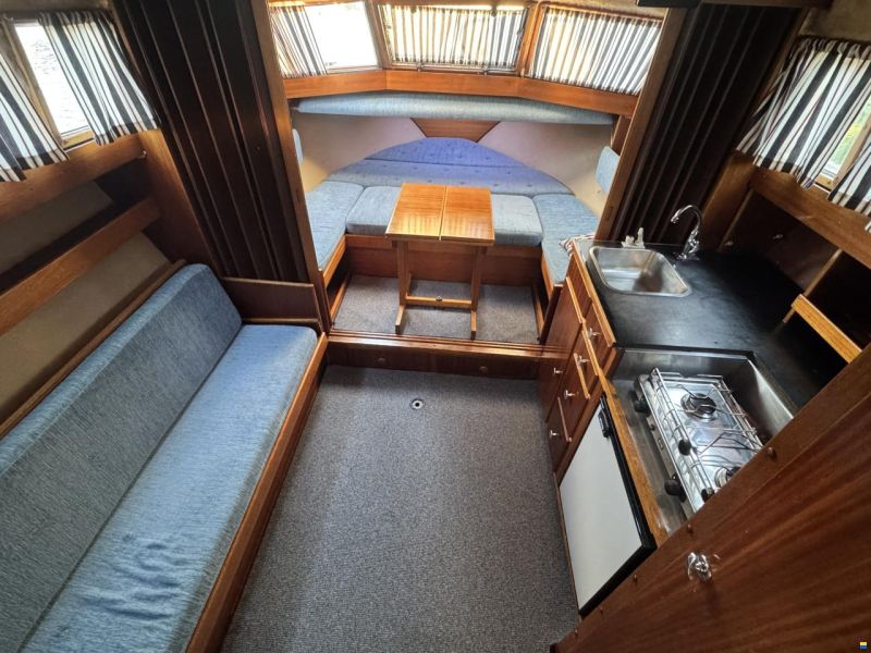 Coronet 31 Seafarer
