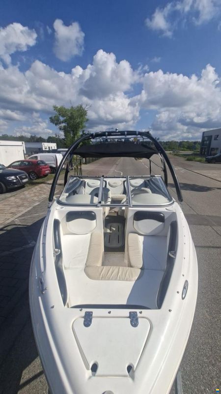 Mariah SX18 MIT WAKEBOARDTOWER, TRAILER
