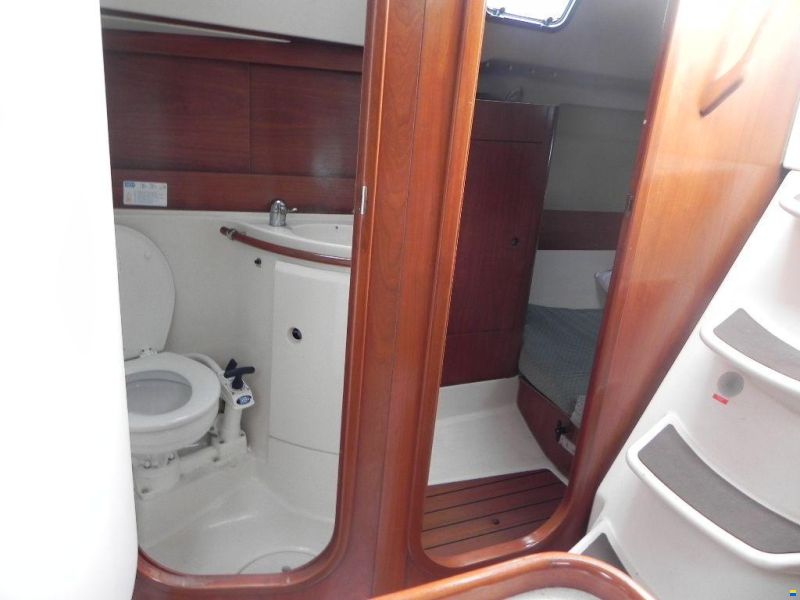 Beneteau Oceanis 321
