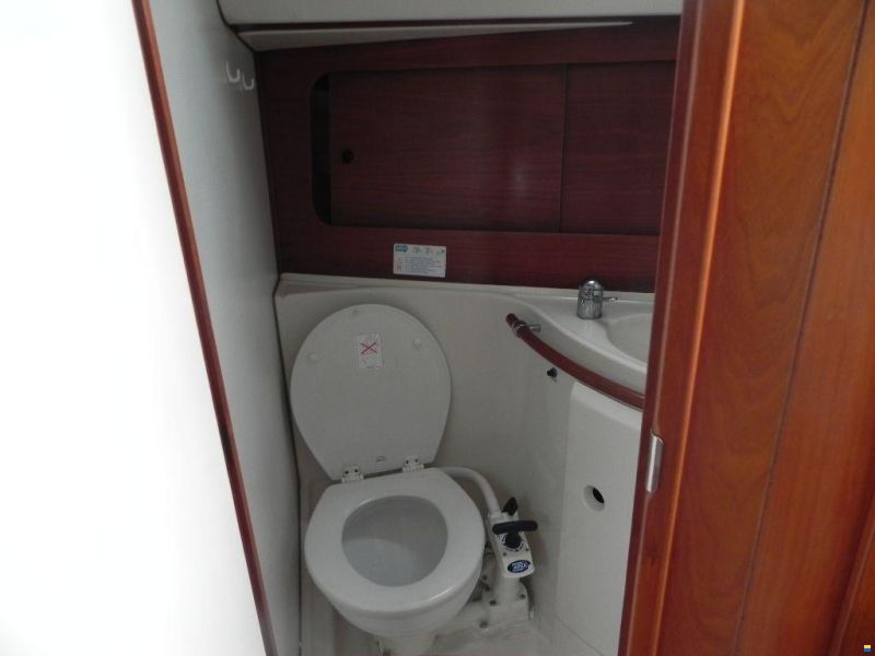 Beneteau Oceanis 321