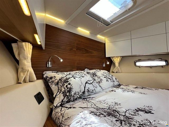 Sealine SC42 Custom