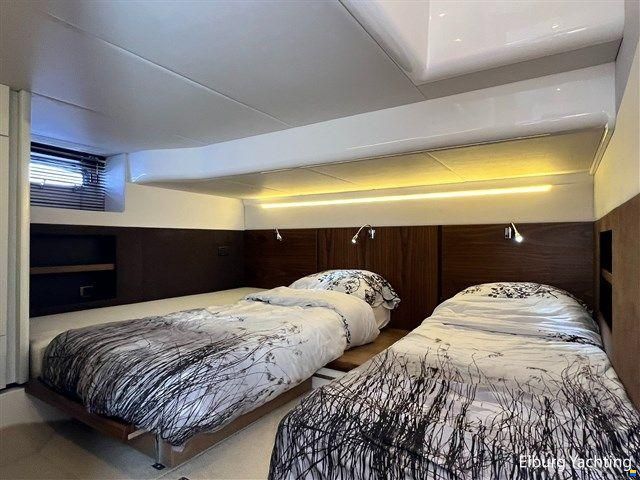 Sealine SC42 Custom