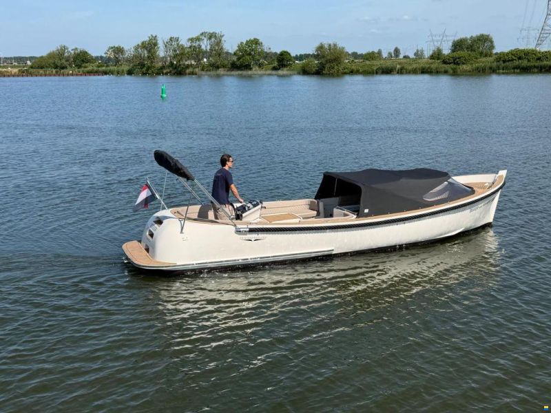 Pieterman 860 Tender