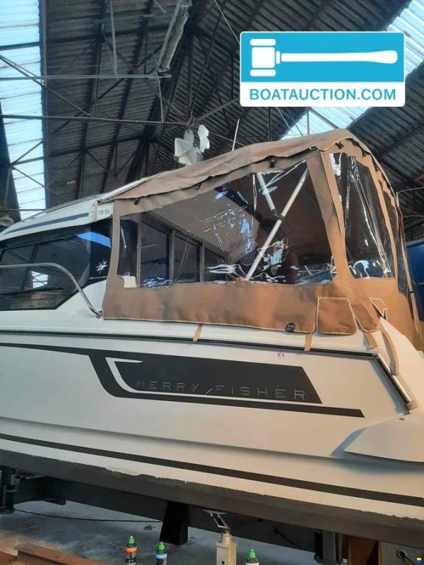 Jeanneau Merry Fisher 795
