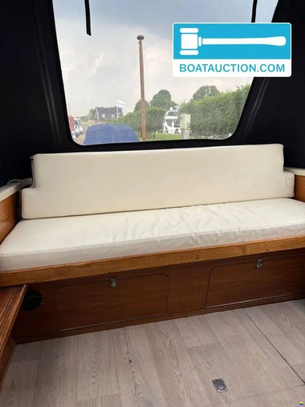 Waterland 700