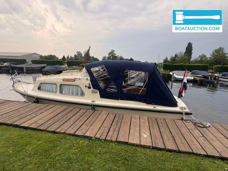 Waterland 700