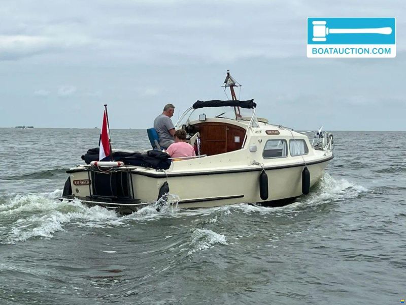 Waterland 700