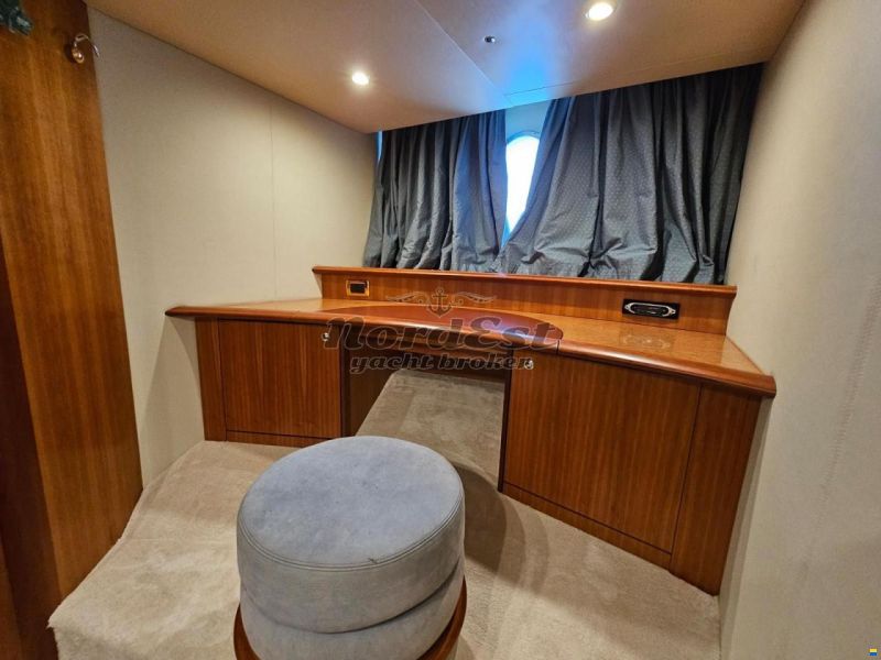 Azimut 55 Fly