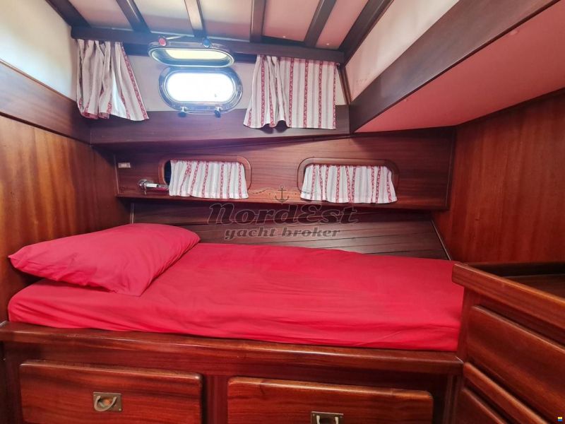 Franchini Motorsailer