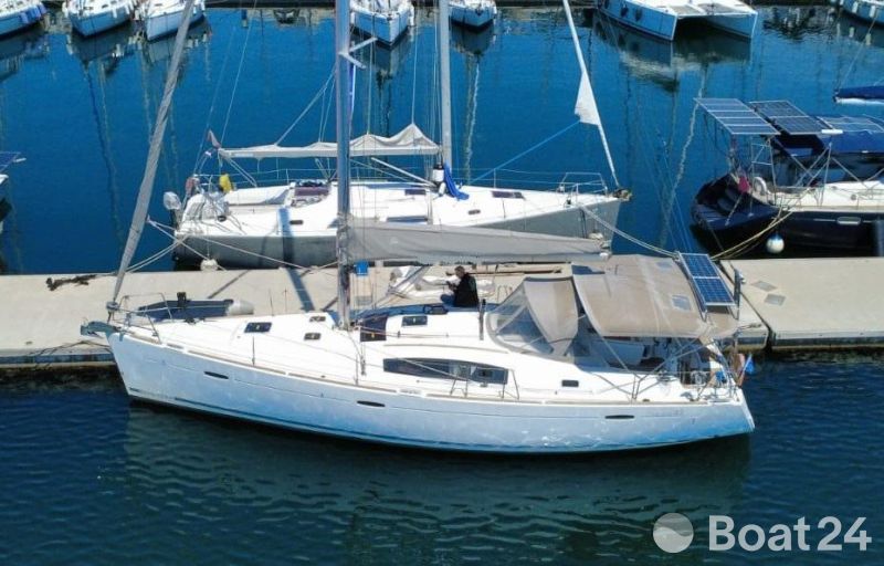 Beneteau Oceanis 43