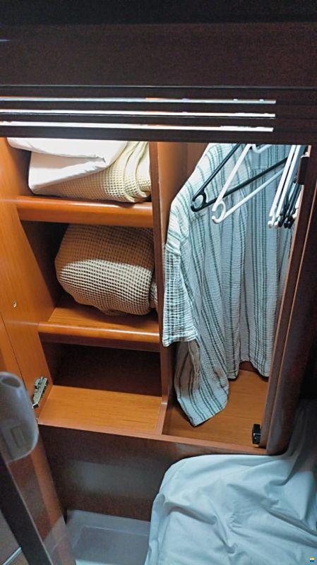 Beneteau Oceanis 43