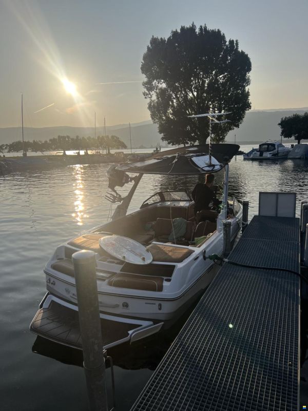 Malibu 23 LSV Wakesetter