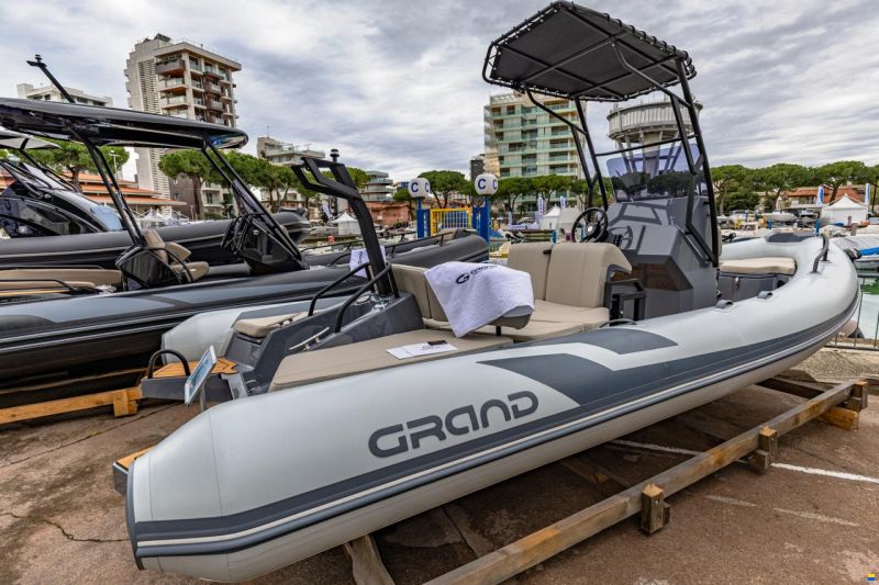 Grand D600 LUX