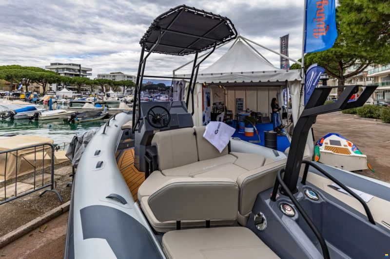 Grand D600 LUX