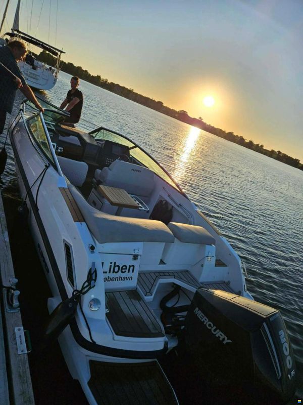 Flipper 700DC