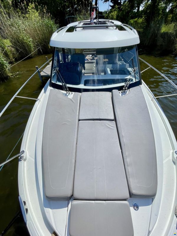 Beneteau Antares 9