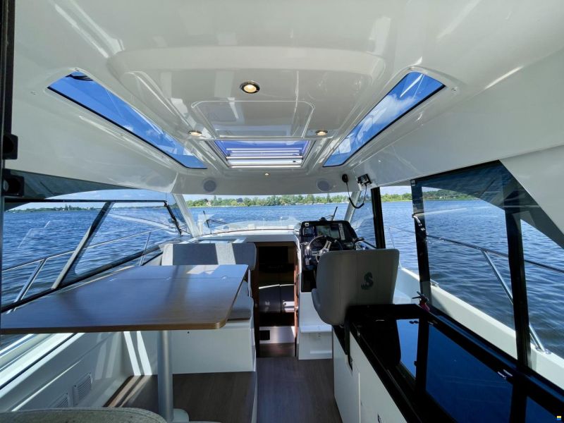 Beneteau Antares 9