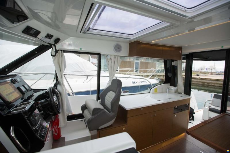 Jeanneau Merry Fisher 1095