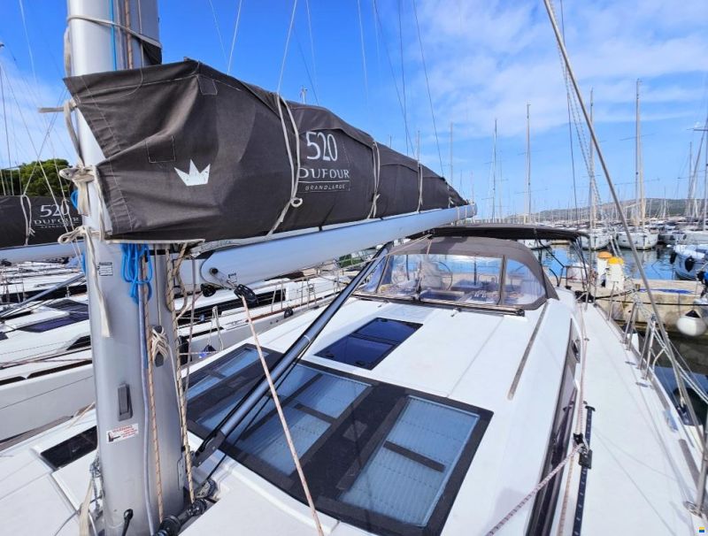 Dufour 520 Grand Large