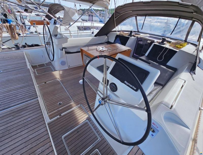 Dufour 520 Grand Large