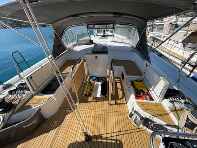 Beneteau First 53