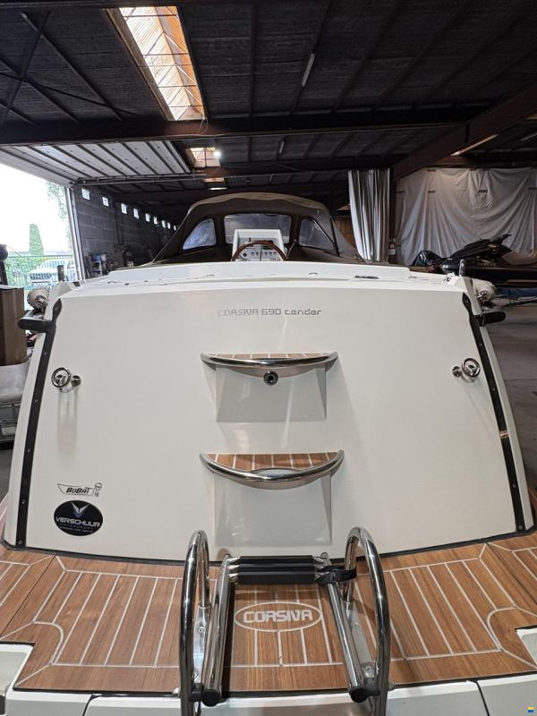 Corsiva 690 Tender
