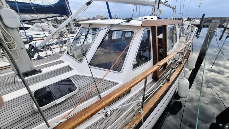 Nauticat 38