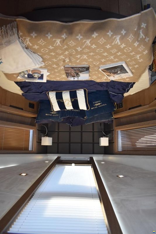 Galeon 430 HTC