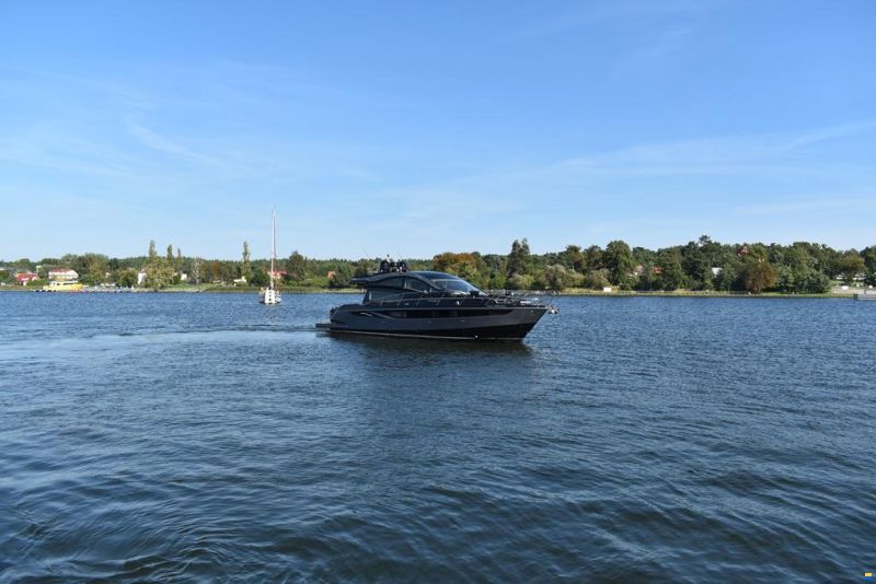 Galeon 430 HTC