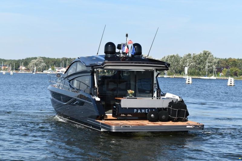 Galeon 430 HTC