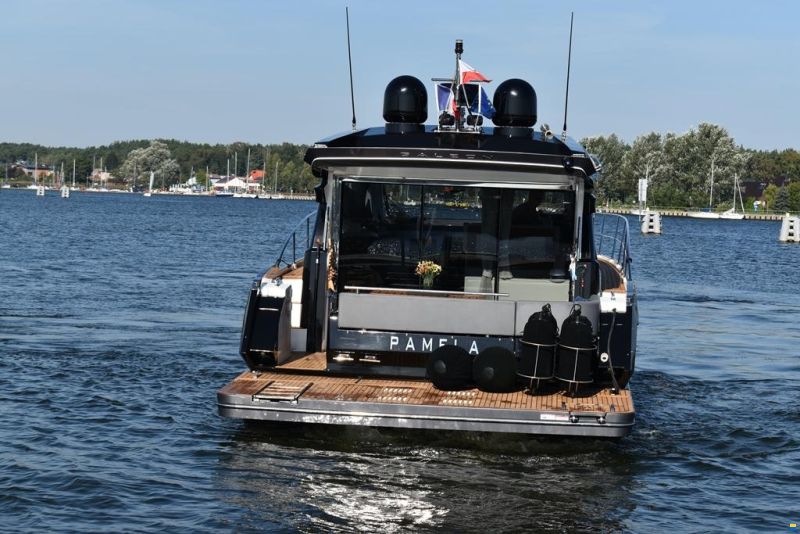 Galeon 430 HTC