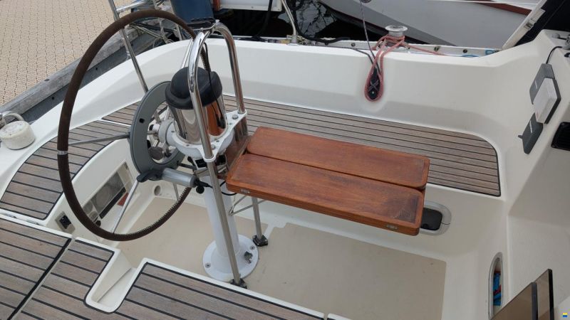 Beneteau Oceanis 320
