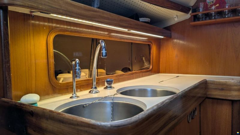 Beneteau Oceanis 320