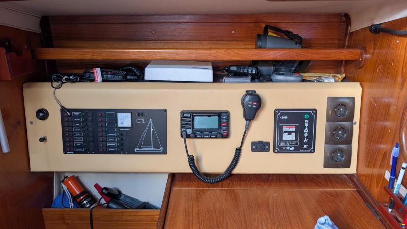 Beneteau Oceanis 320