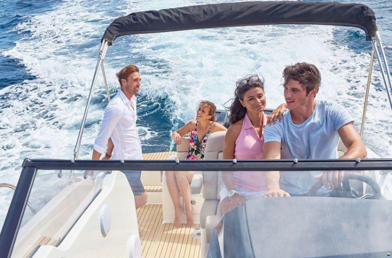 Quicksilver ACTIV 875 SUNDECK