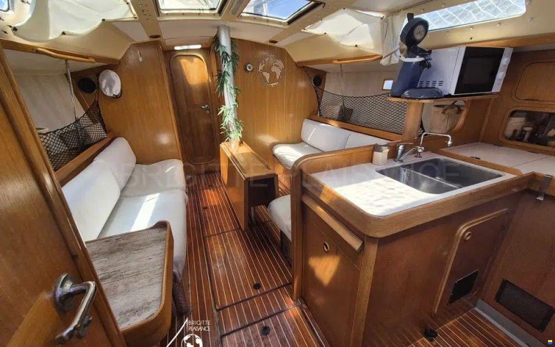 Beneteau Oceanis 390