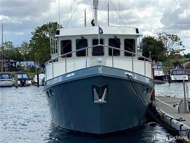 Hollandia Dutch Tug 1400 Trawler