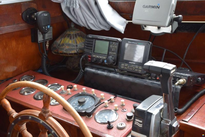 Veha Commodore 10.50