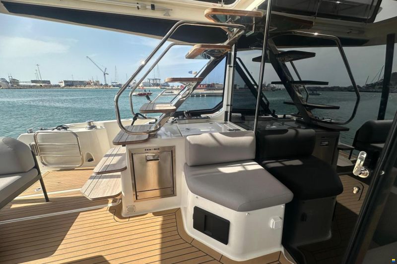 Prestige M48