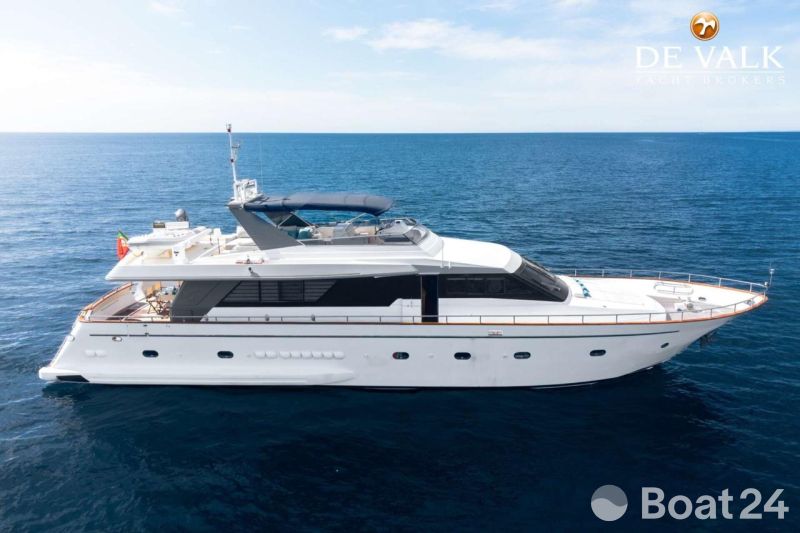 Falcon 82