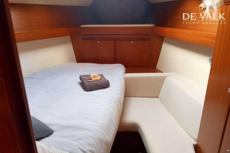Dufour 40 Performance