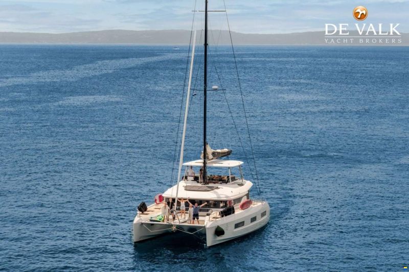 Lagoon 55