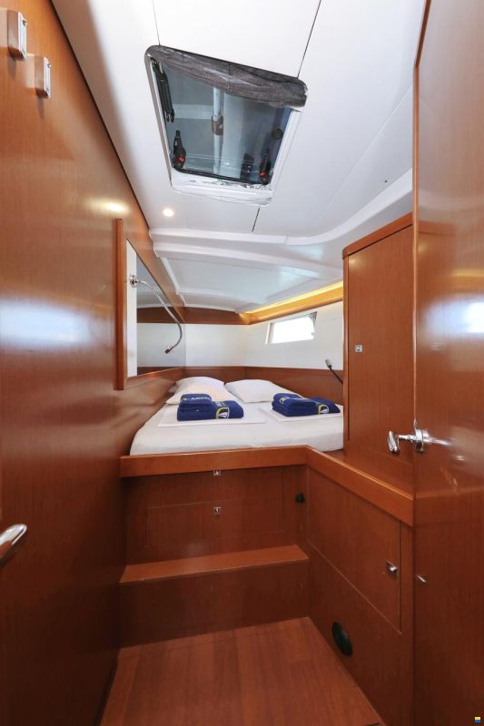 Beneteau OCEANIS 48